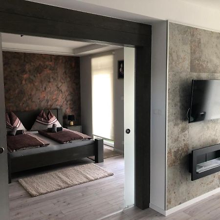 A-765 Apartman Szentgotthárd Esterno foto
