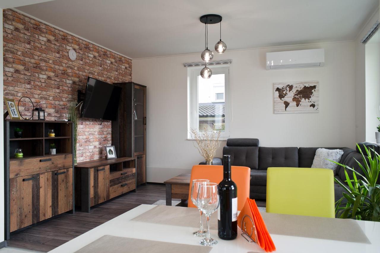 A-765 Apartman Szentgotthárd Esterno foto