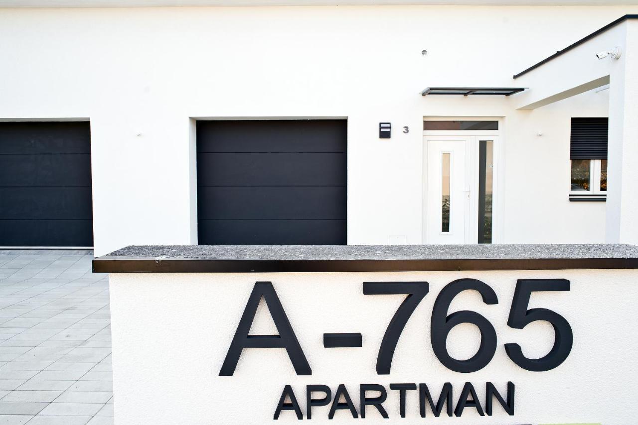 A-765 Apartman Szentgotthárd Esterno foto