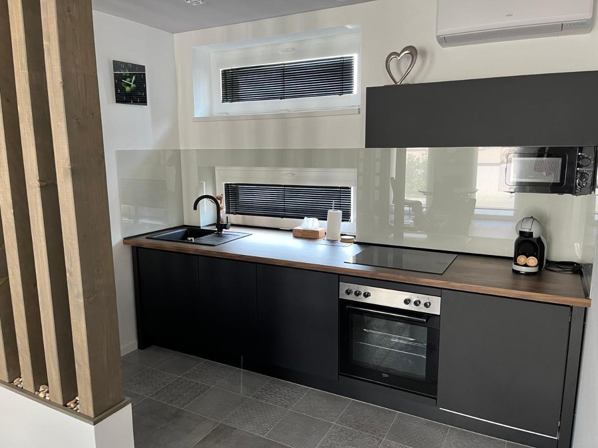 A-765 Apartman Szentgotthárd Esterno foto